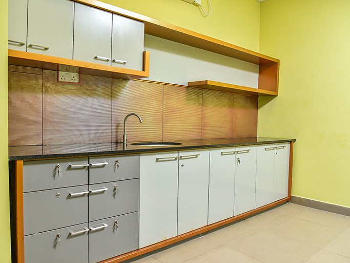 Modern wooden pantry shop cupboards